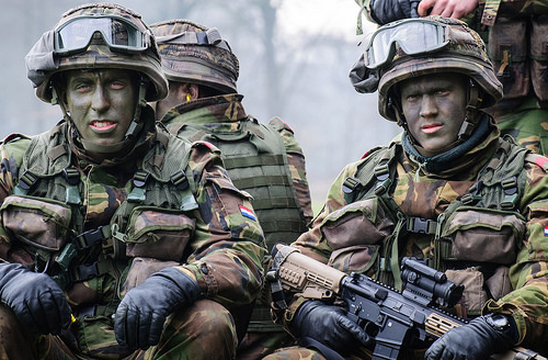 Dutch-soldiers-Smart-Vest