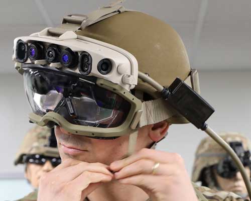 Hololens-augmented-reality-headset-US-army