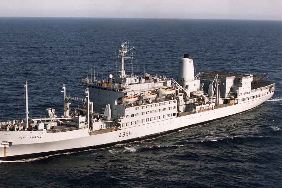 UK-Royal-Fleet-Auxiliary-Fort-Austin-Egypt