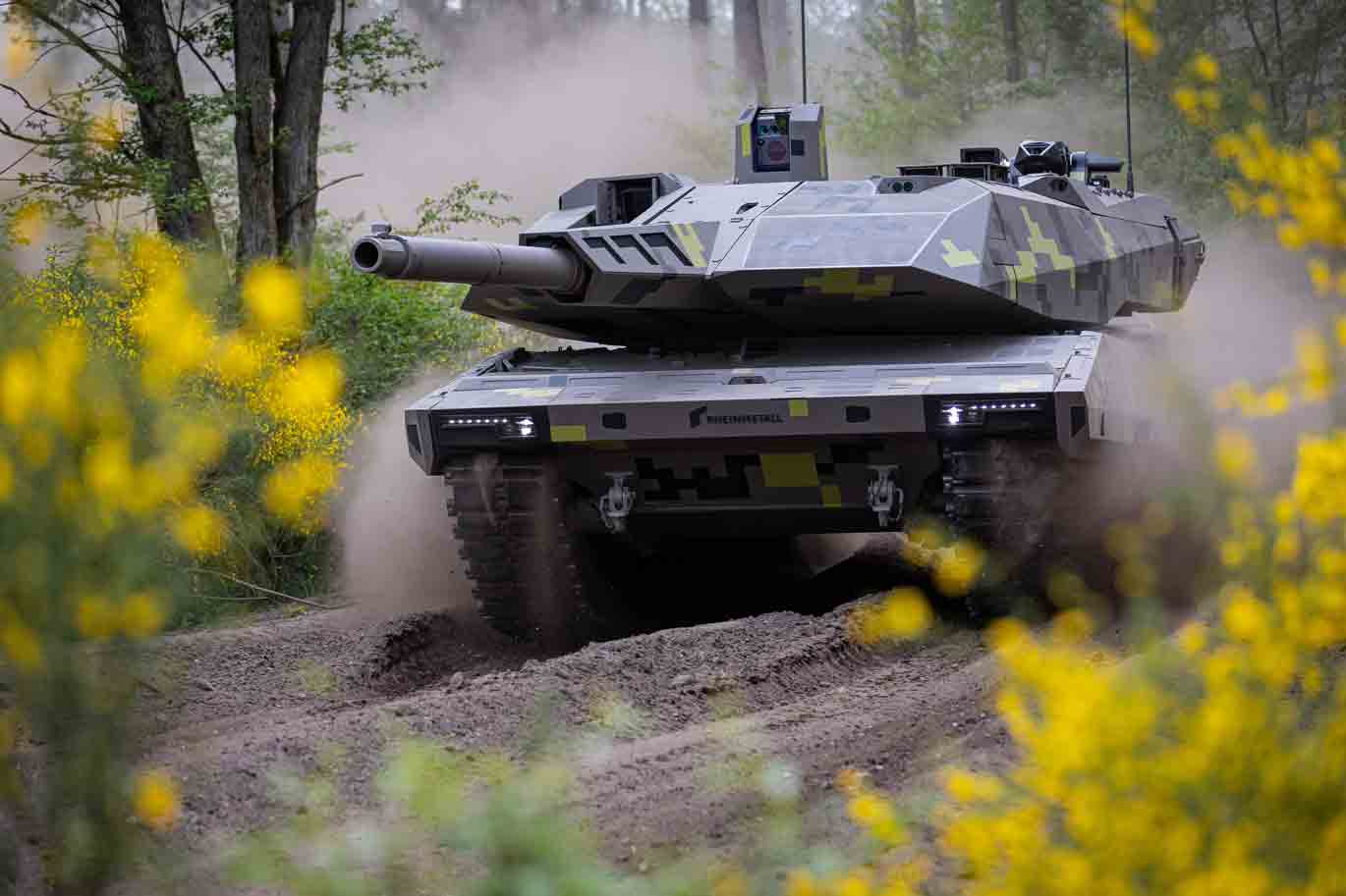 The KF51 MBT Rheinmetall is a new tank a new era